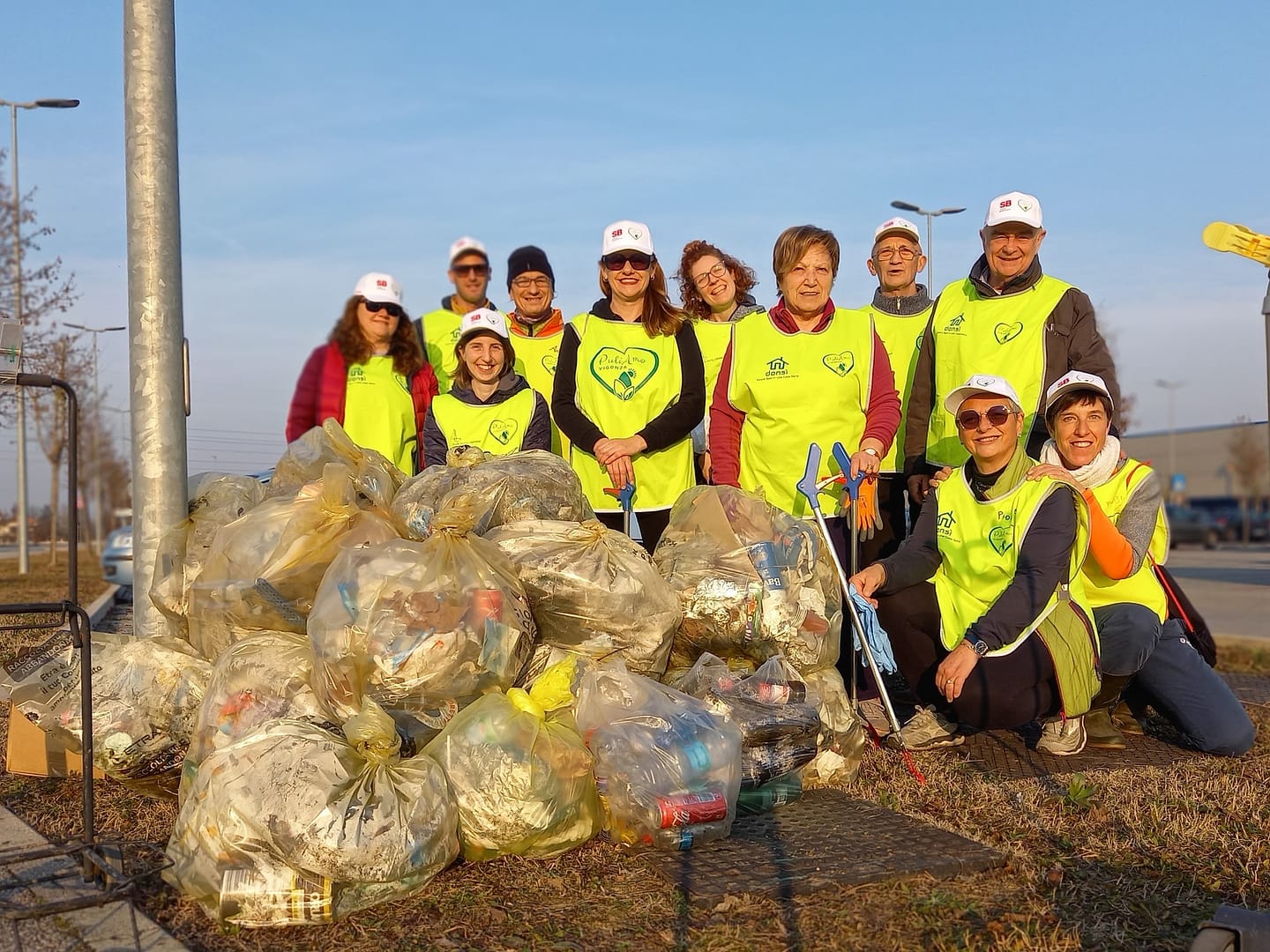 Raccolta rifiuti Febbraio 2024 - Via Manara, Via Trevisan