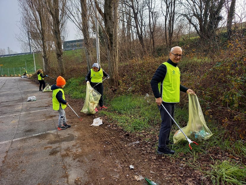 Pulizia argine Ipercoop Vigonza